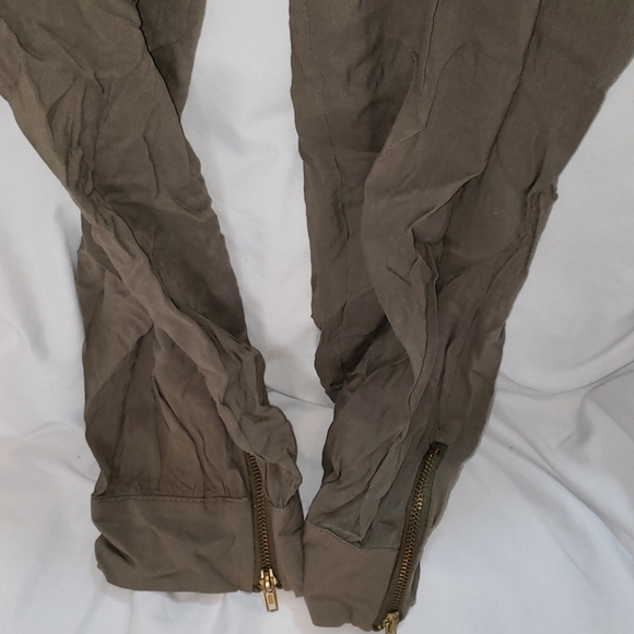 Guess pants - Picture 3 of 3